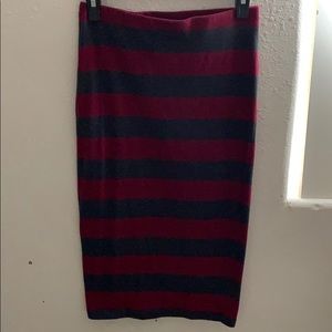 Stripped pencil skirt
